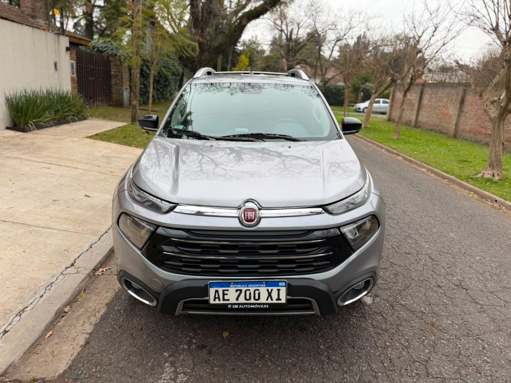 Fiat Toro VULKANO 4X4 AT9 — foto 2